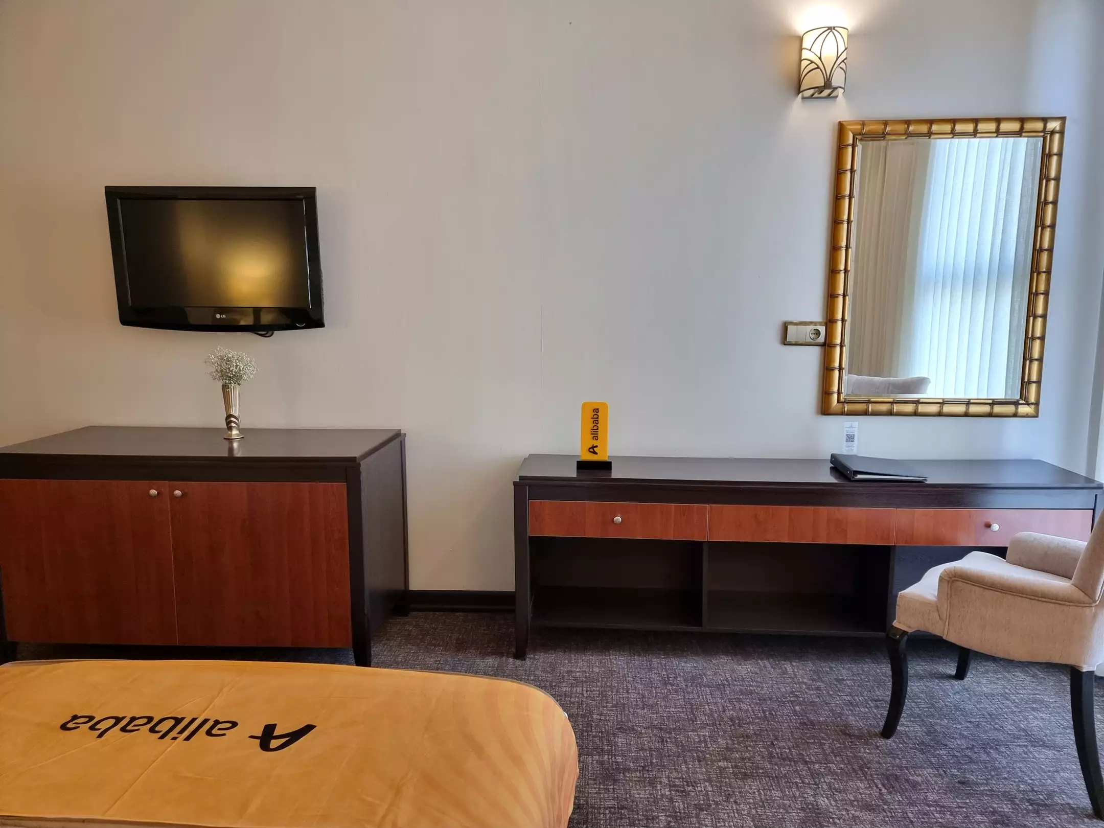 Alibaba https://cdn.alibaba.ir/ostorage/hotel-accommodation-images/687659aca1e6f83605b73d60_چهارتخته کانکت (1).webp